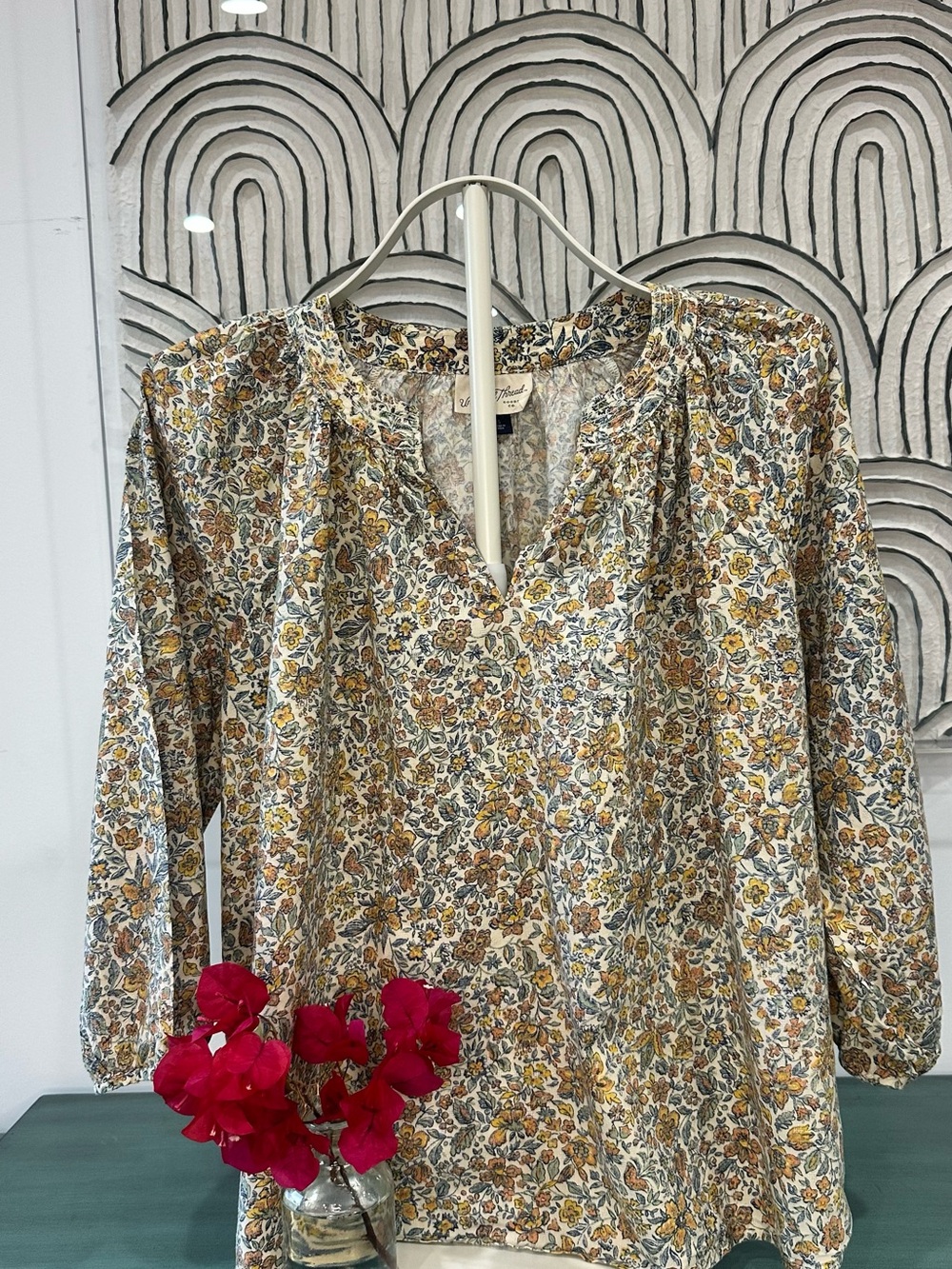 MC- 007 Universal Thread Yellow Floral Peasant Blouse
